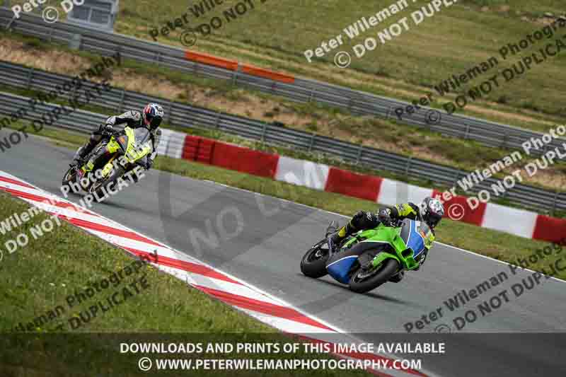 cadwell no limits trackday;cadwell park;cadwell park photographs;cadwell trackday photographs;enduro digital images;event digital images;eventdigitalimages;navarra;no limits trackdays;peter wileman photography;racing digital images;trackday digital images;trackday photos